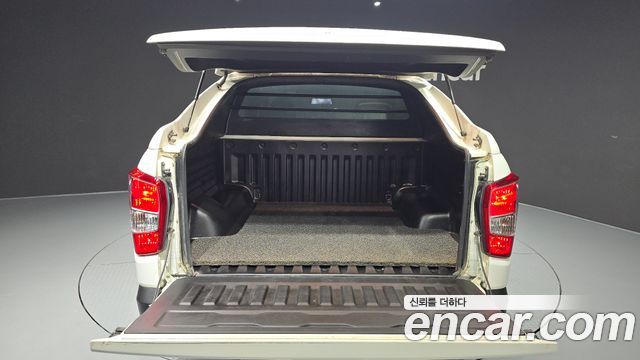 KG Mobility Rexton 2019 — photo 36