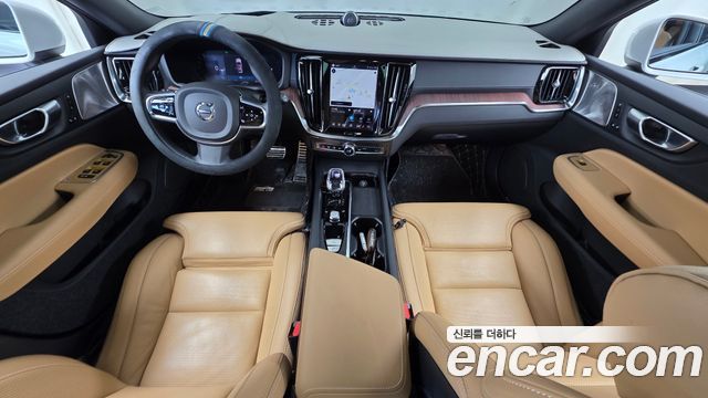 Volvo V60 2024 — photo 10