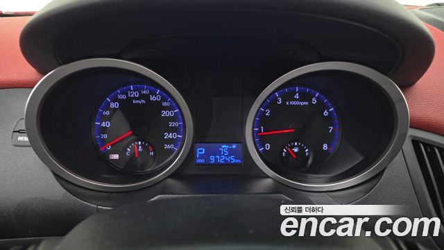 Hyundai Genesis 2010 — photo 8
