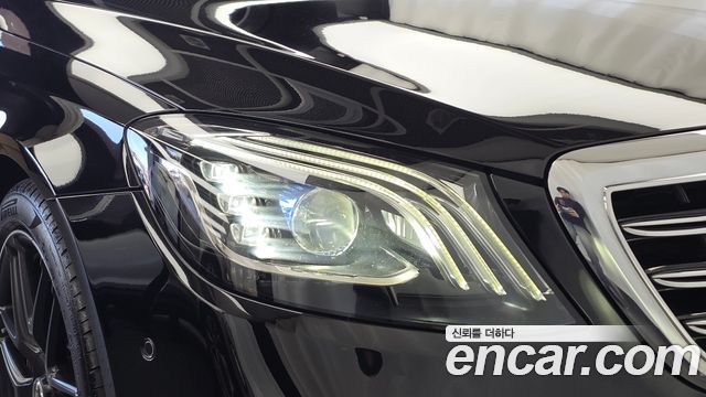 Mercedes-Benz S-Class 2018 — photo 8