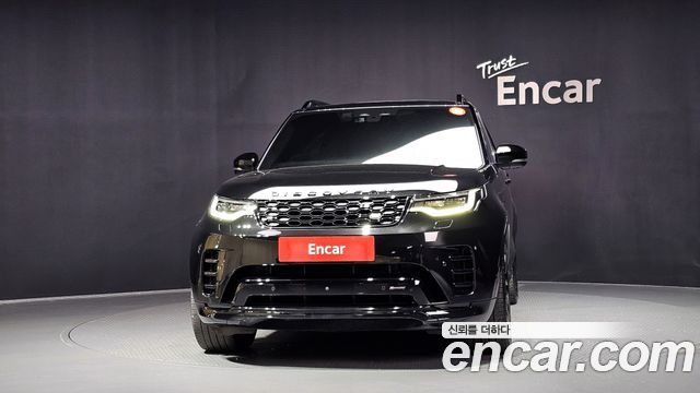 Land Rover Discovery 2023 — photo 3