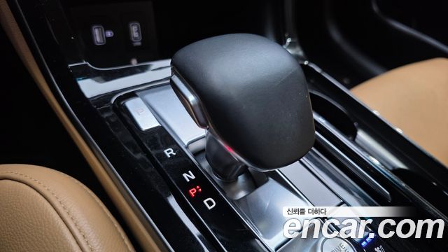 Kia K7 2020 — photo 9