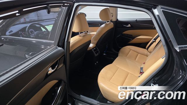 Kia K7 2020 — photo 11
