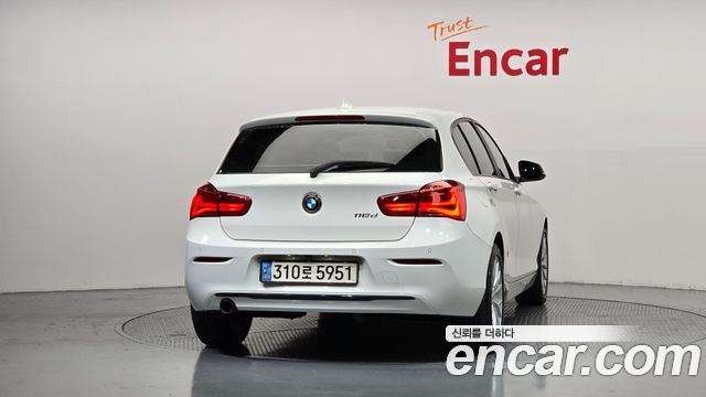 BMW 1-Series 2016 — photo 4