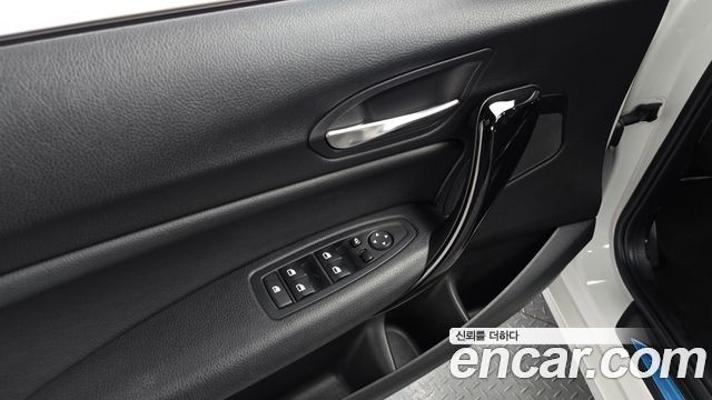 BMW 1-Series 2016 — photo 17