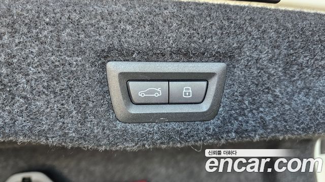 BMW 5-Series 2026 — photo 24