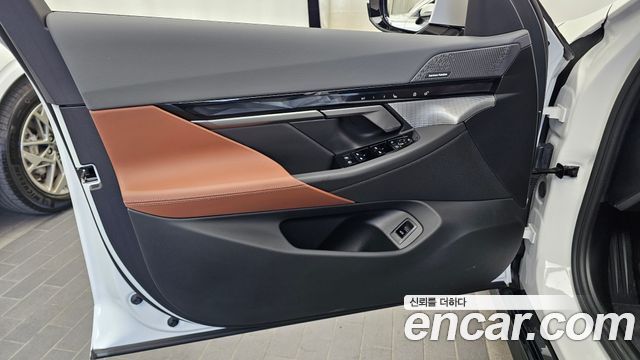 BMW 5-Series 2026 — photo 14