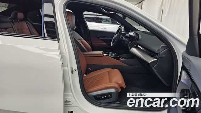 BMW 5-Series 2026 — photo 16