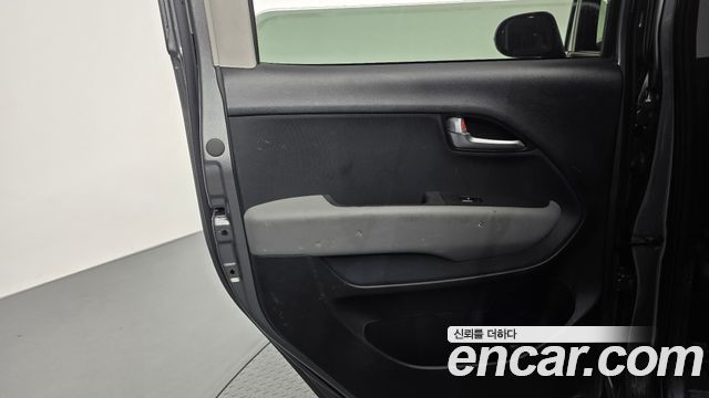 Kia RAY 2023 — photo 15