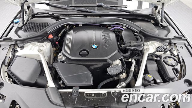 BMW 5-Series 2021 — photo 6