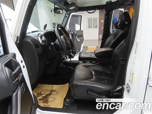 Jeep Wrangler 2014 — photo 7