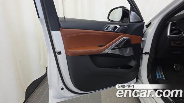 BMW X6 2021 — photo 14