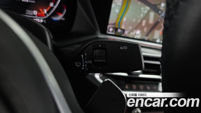 BMW X6 2021 — photo 28