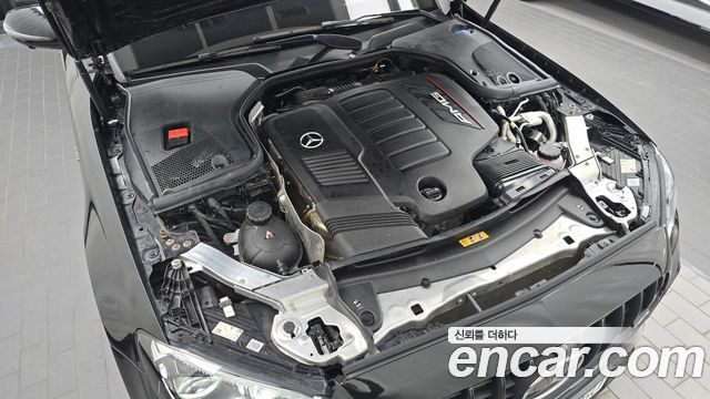 Mercedes-Benz E-Class 2023 — photo 6