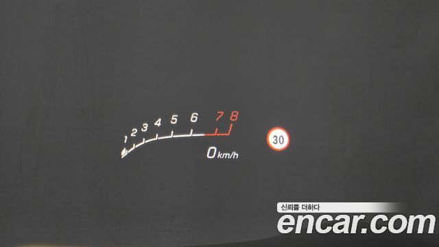 Mercedes-Benz E-Class 2023 — photo 34
