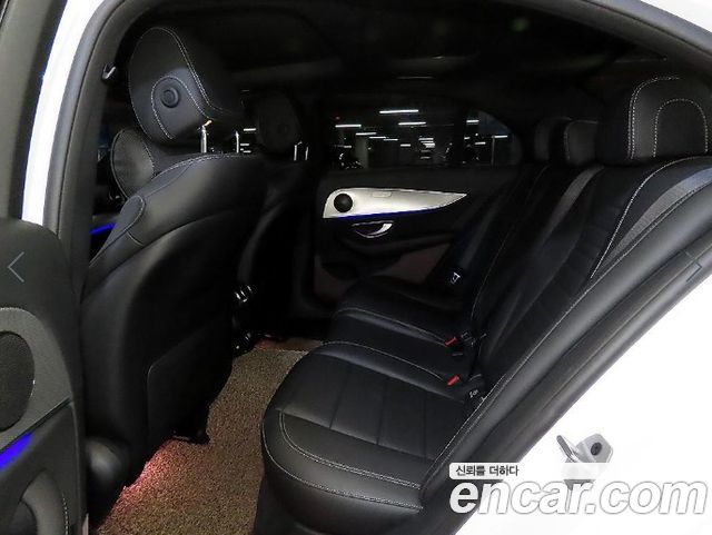 Mercedes-Benz E-Class 2019 — photo 7