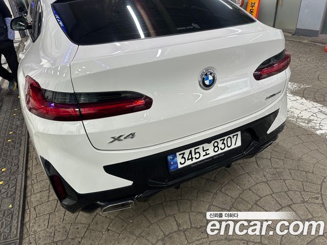 BMW X4 2023 — photo 2