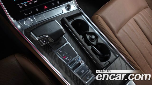 Audi A6 2020 — photo 12