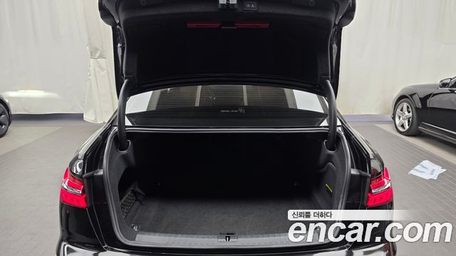 Audi A6 2020 — photo 26