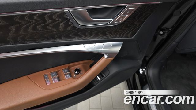 Audi A6 2020 — photo 28