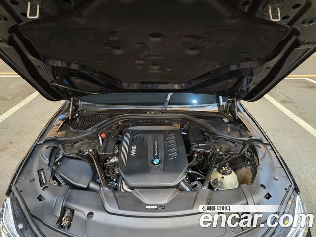 BMW 7-Series 2018 — photo 3
