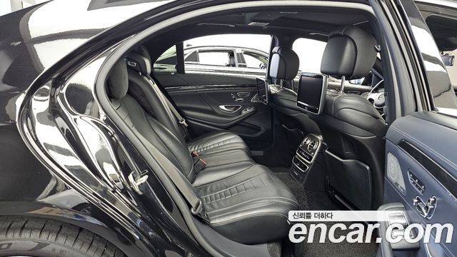 Mercedes-Benz S-Class 2015 — photo 12
