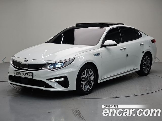 Kia K5 2019 — photo 1