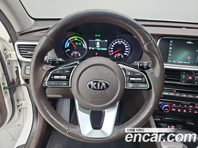 Kia K5 2019 — photo 9