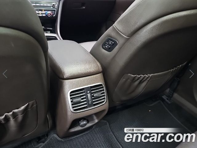 Kia K5 2019 — photo 15