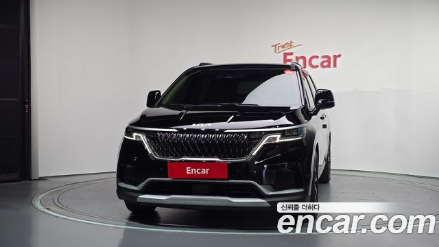 Kia Canival 2022 — photo 3
