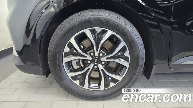 Kia Canival 2022 — photo 5