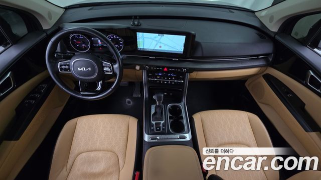 Kia Canival 2022 — photo 10
