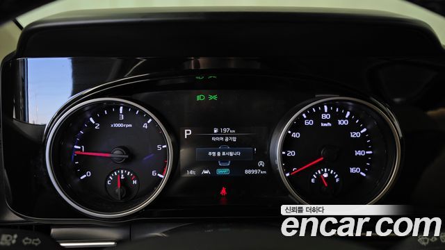 Kia Canival 2022 — photo 11