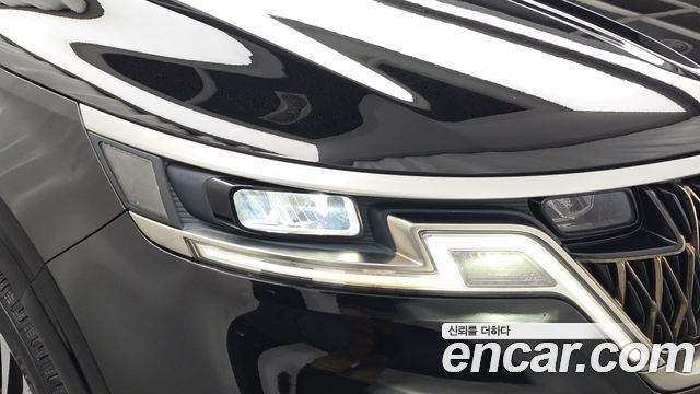 Kia Canival 2022 — photo 8