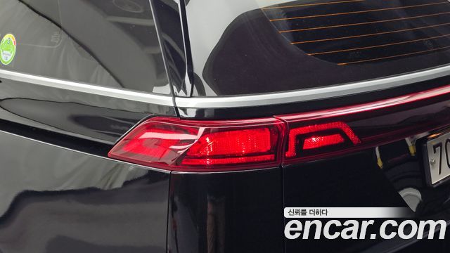 Kia Canival 2022 — photo 9