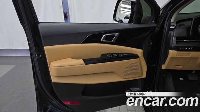 Kia Canival 2022 — photo 14