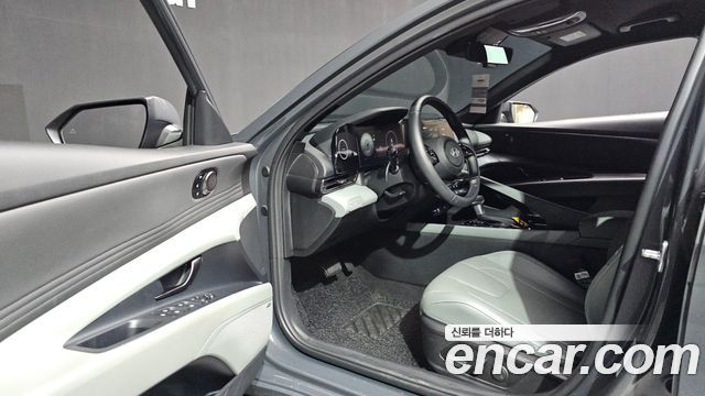 Hyundai AVANTE 2024 — photo 13