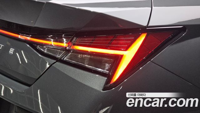 Hyundai AVANTE 2024 — photo 9