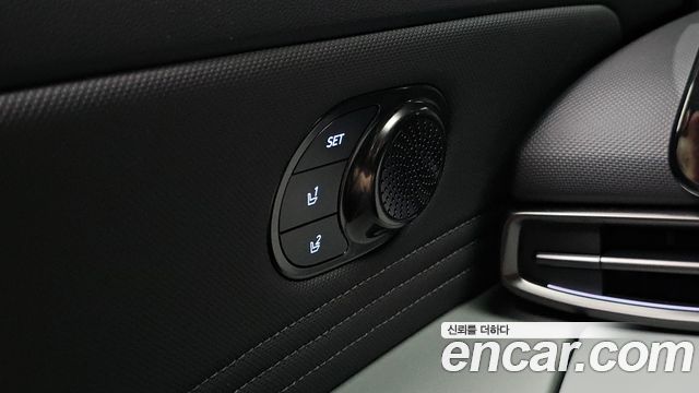 Hyundai AVANTE 2024 — photo 27
