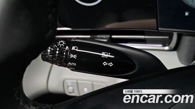 Hyundai AVANTE 2024 — photo 28