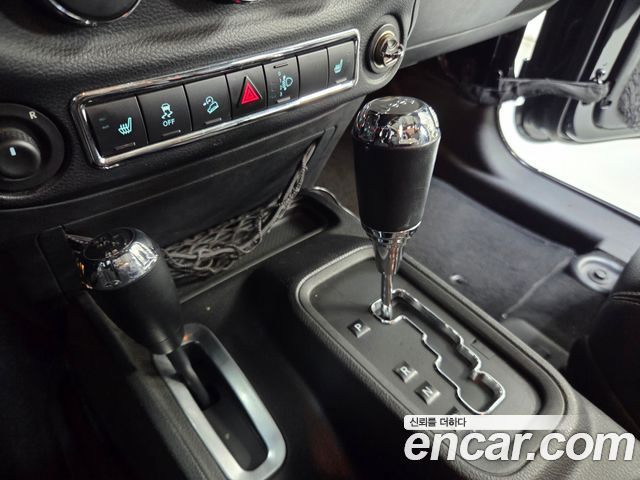Jeep Wrangler 2013 — photo 9