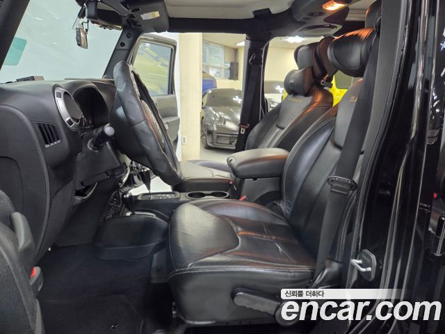 Jeep Wrangler 2013 — photo 10