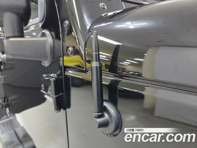 Jeep Wrangler 2013 — photo 20