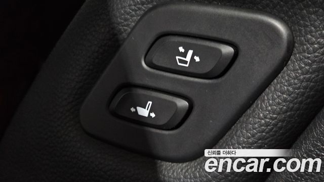Kia K7 2016 — photo 18