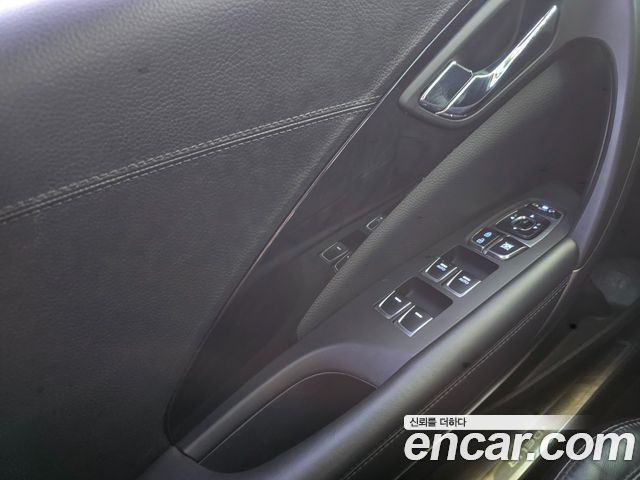Hyundai Grandeur 2016 — photo 17