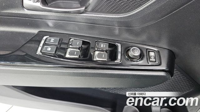KG Mobility KORANDO 2019 — photo 27