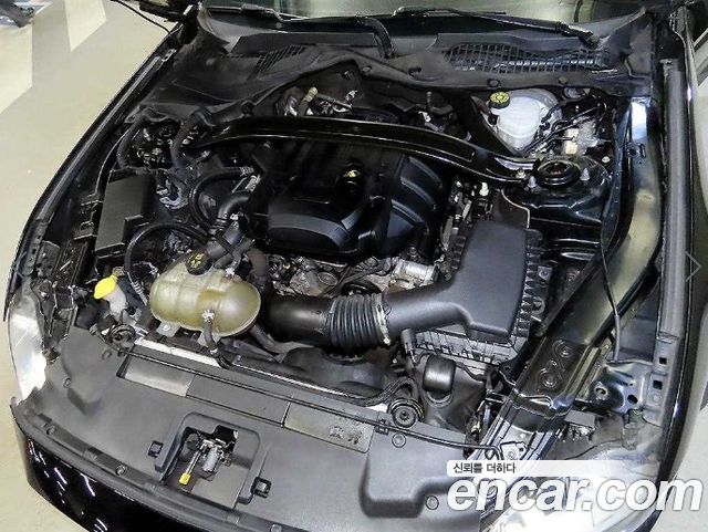 Ford Mustang 2018 — photo 16