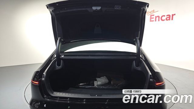 Hyundai Grandeur 2023 — photo 17
