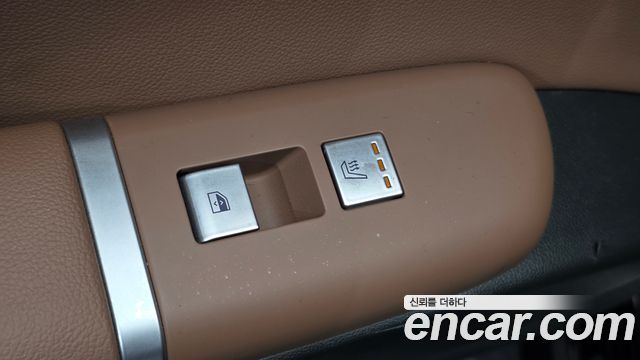 Hyundai Grandeur 2023 — photo 18