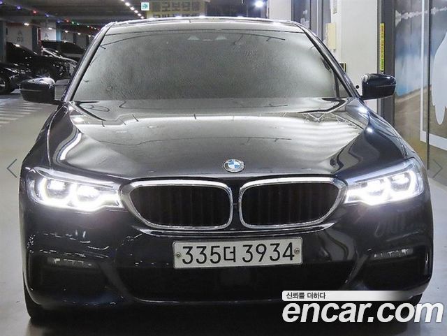 BMW 5-Series 2020 — photo 2